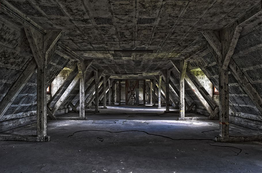 lost places, building, roof truss, architecture, roof, house, old, attic, decay, wood