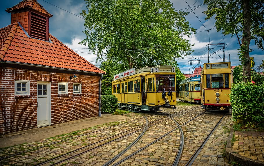 tram, gleise, railway station, rails, building, house, transport, rail traffic, traffic, train