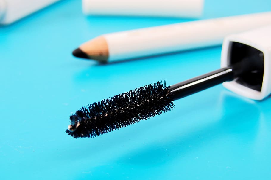 eyeliner mascara, various, beauty, cosmetics, blue, close-up, indoors, still life, focus on foreground, selective focus