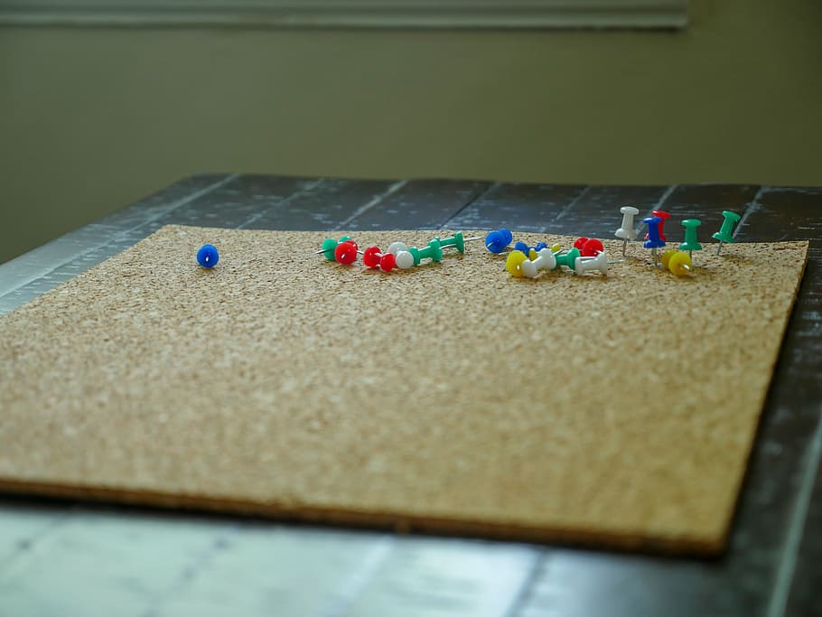 assortment, colorful, push, pins, bulletin board, cork, note, blue, board, pinned