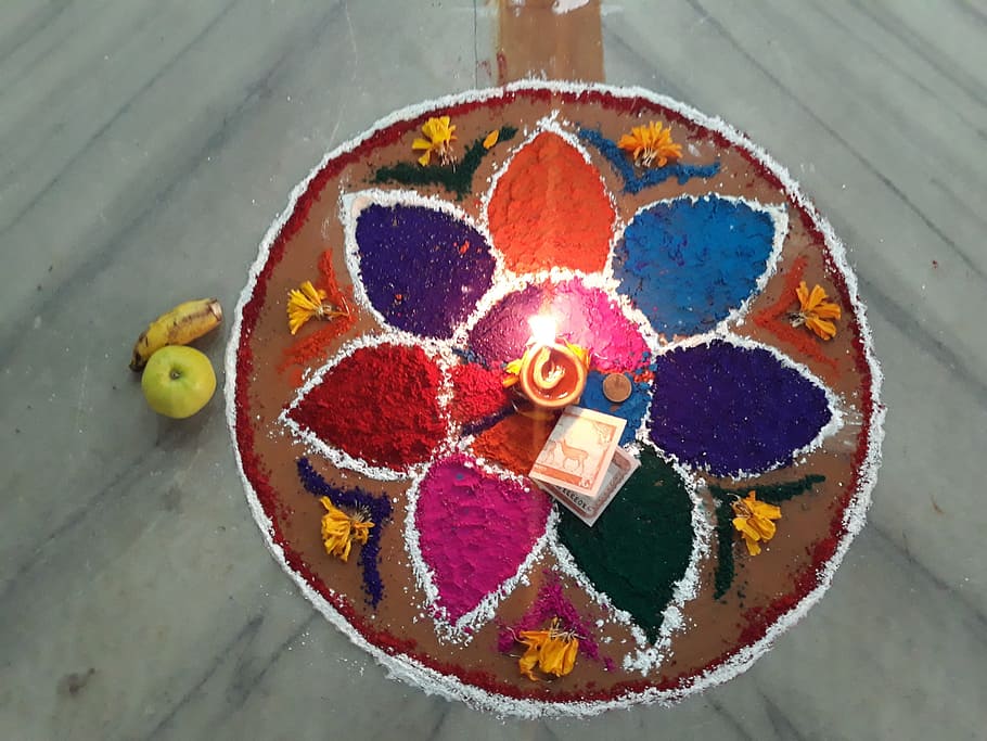 celebración del festival tihar., tihar, festival, deusi, nepal, pawankawan, visitnepal2020, multicolor, creatividad, arte y artesanía