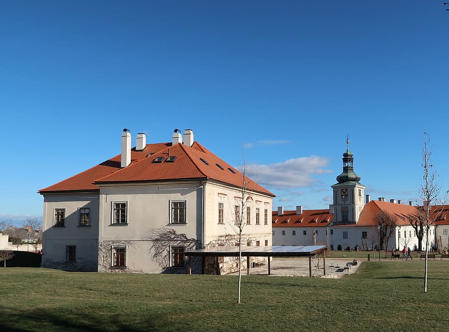 czech republic, kutná hora, tourism, monument, architecture, monastery, building, history, sky, stroll