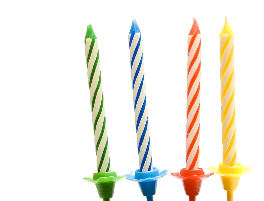 Cumpleaños, velas, blanco, rojo, amarillo, azul, objeto, primer plano, aislado, palo