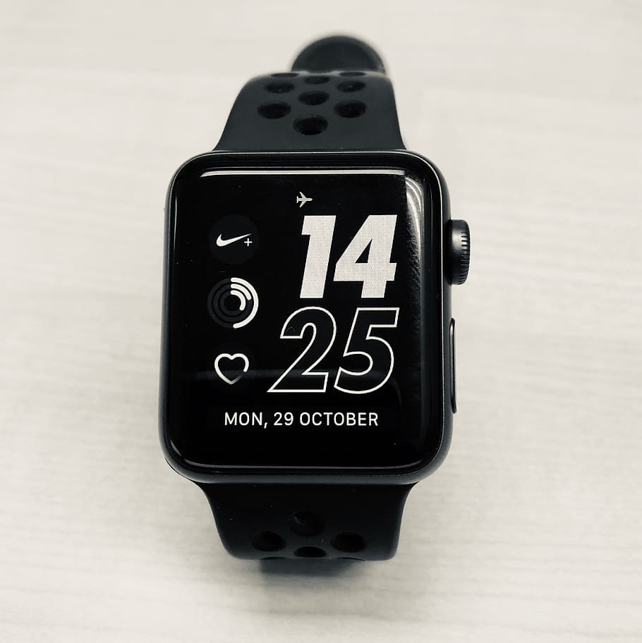apple, watch 3, smartwatch, heart rate, technology, time, communication, text, western script, number
