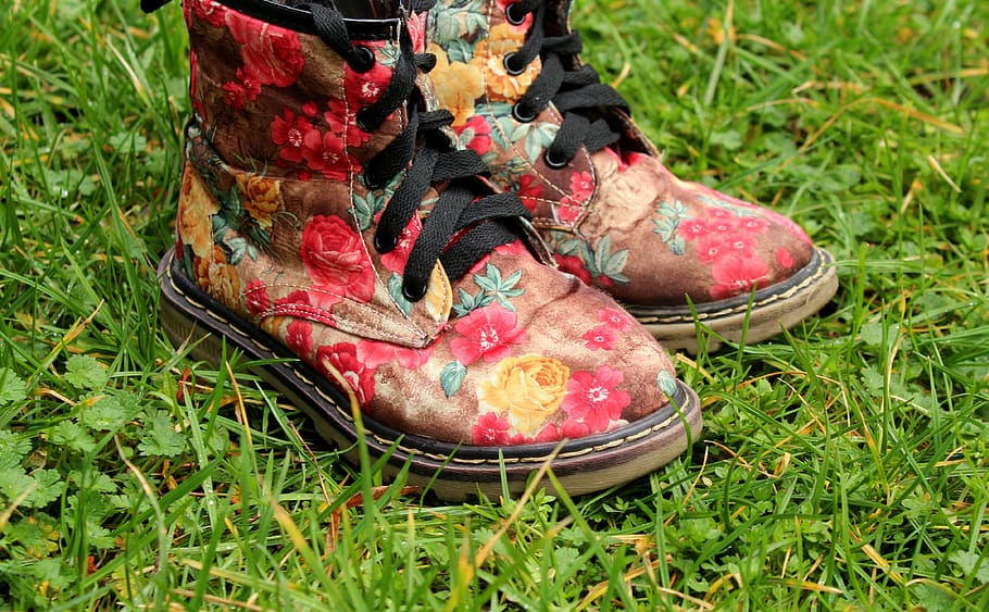 sepatu, sepatu bot kaki, mode, musim semi, anak-anak, bunga, model, pengatur jarak, rumput, tanaman
