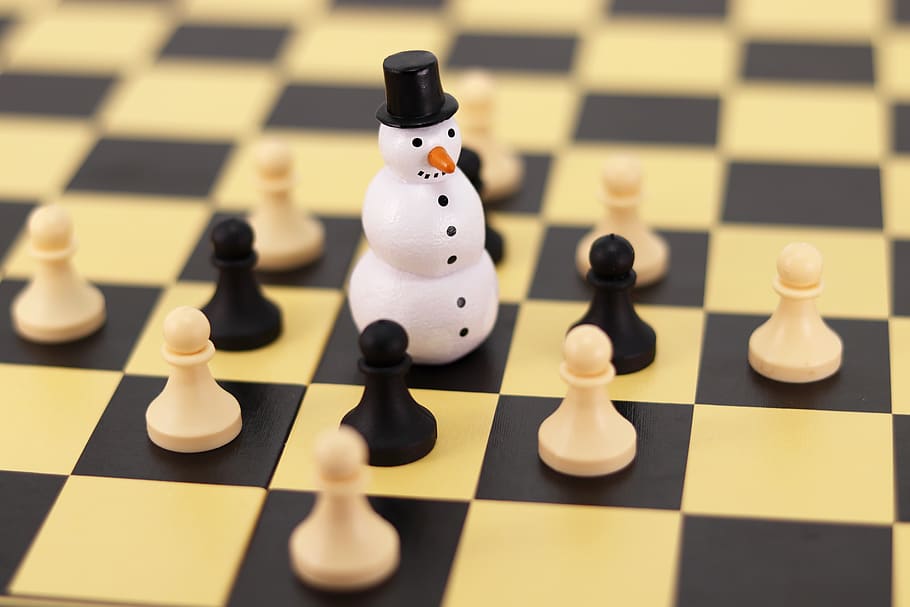 snowman, chess, figure, chess board, chess game, board game, figures, playing field, game board, hat