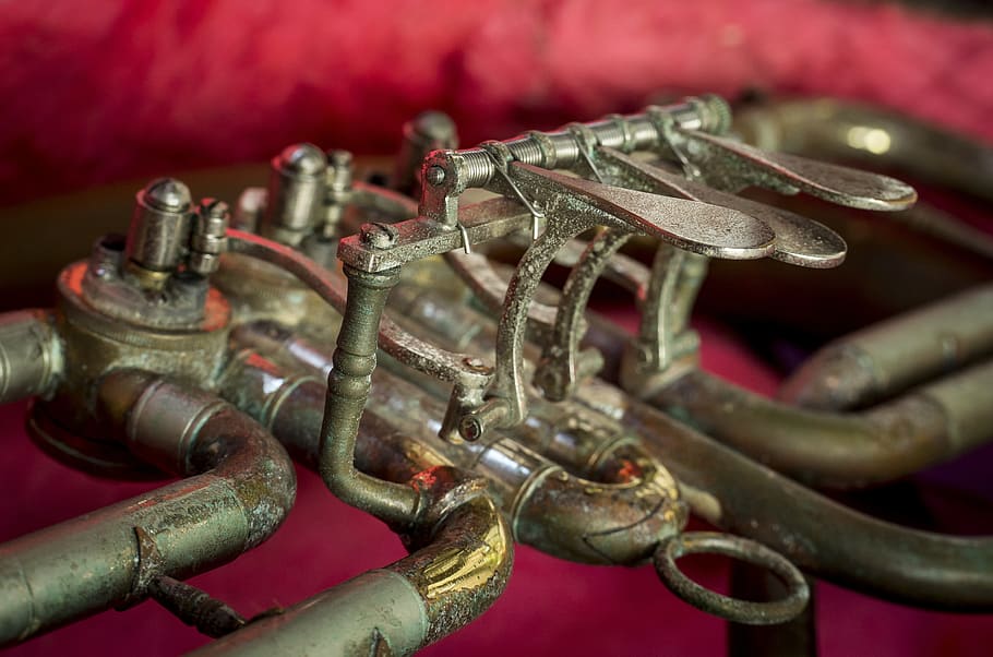 tarnished, musical instrument, logo, copper, metal, music, close-up, arts culture and entertainment, selective focus, brass instrument