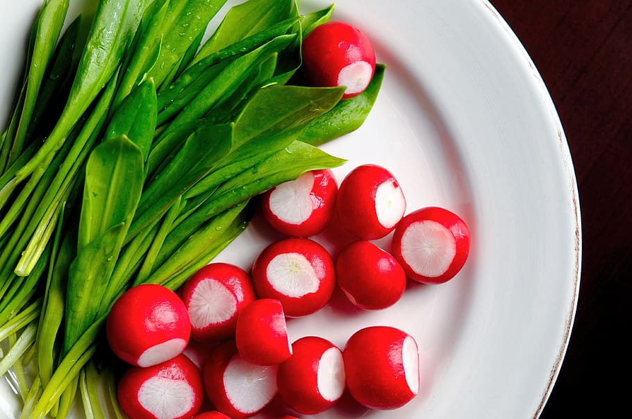 ramsons, radishes, red, white, green, food, food and drink, freshness, plate, tomato