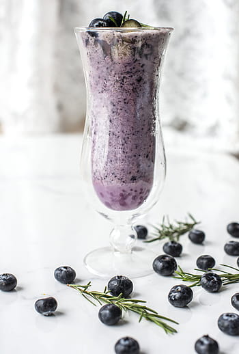 antioxidant-beverage-blended-blueberries-royalty-free-thumbnail.jpg