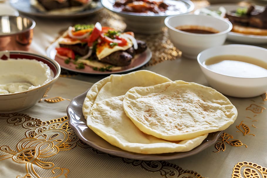árabe, hornear, cocina, culinaria, cultura, deliciosa, cena, plato, banquete, pan plano