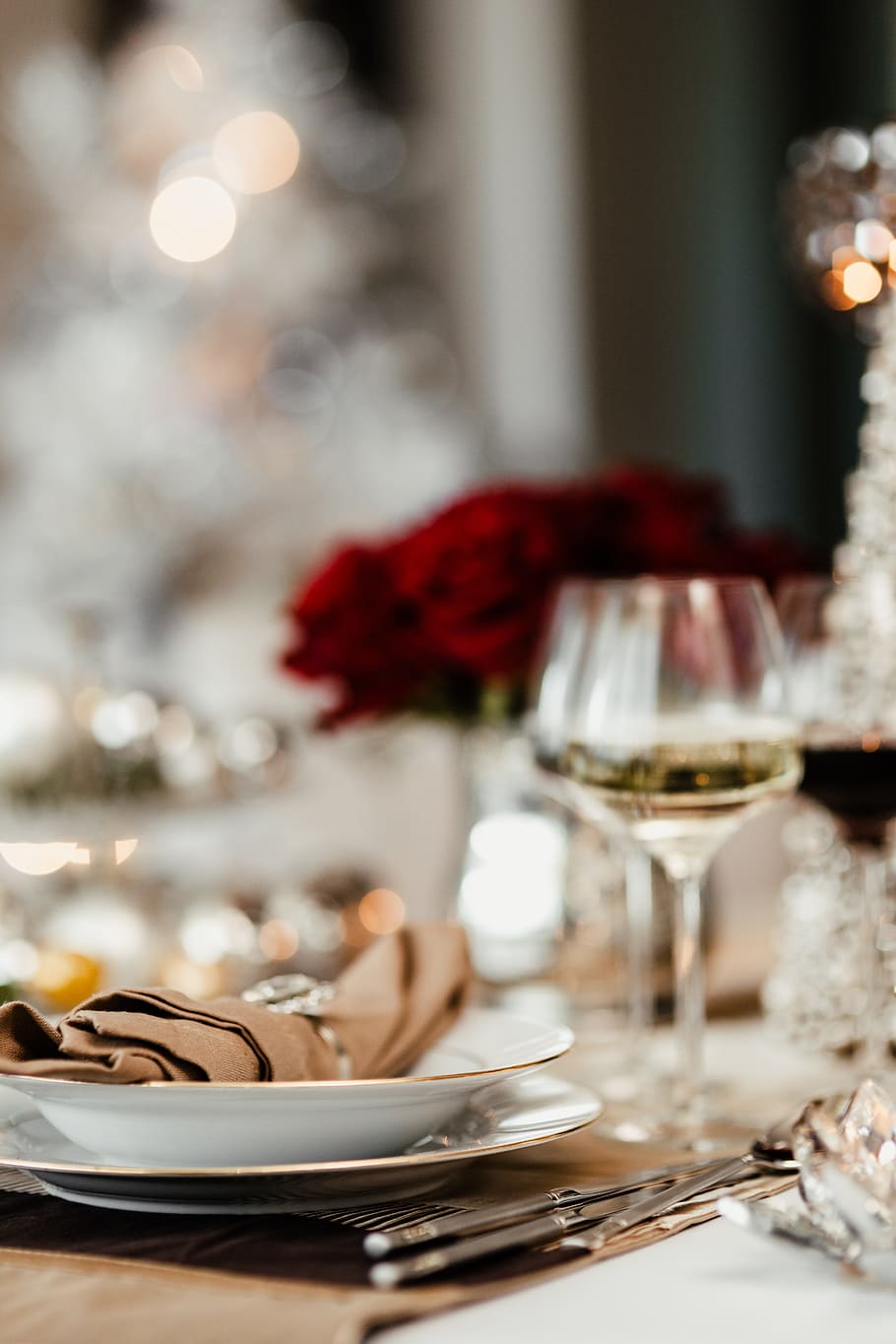dekorasi natal perak, natal, perak, dekorasi, xmas, malam natal, ruang makan, gelas anggur, makanan dan minuman, gelas