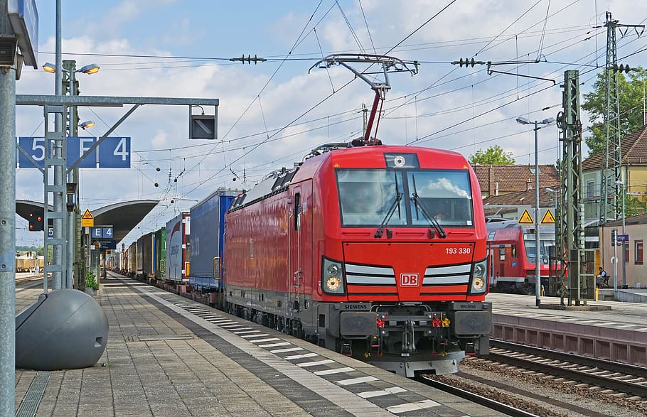 container train, deutsche bahn, station transit, platform, electric locomotive, br193, br 193, vectron, siemens, dbag