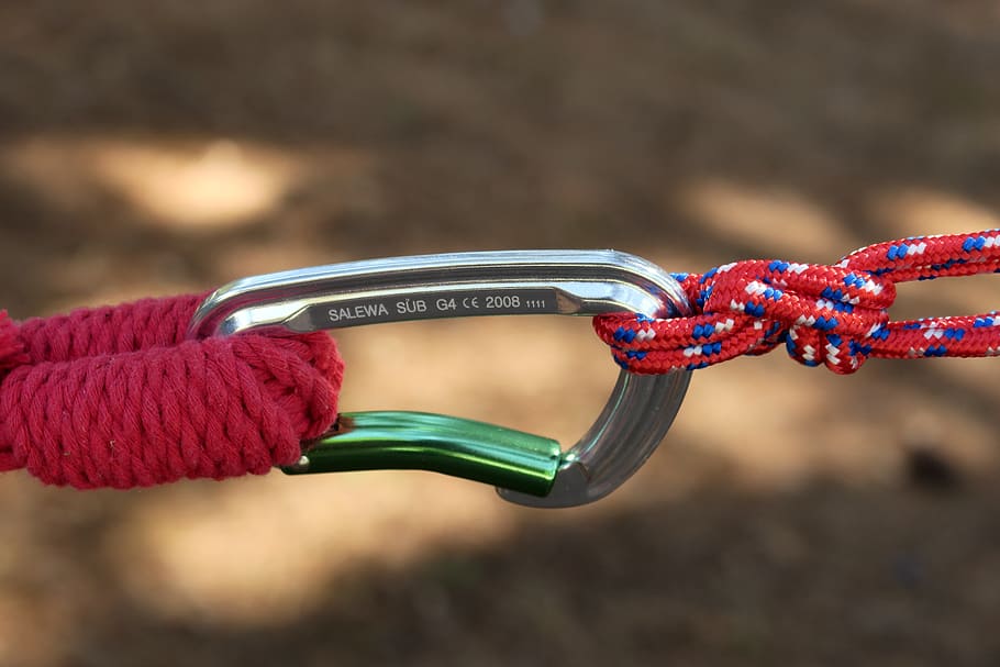carbine, rope, hammock, hook, climb, close-up, focus on foreground, connection, multi colored, metal