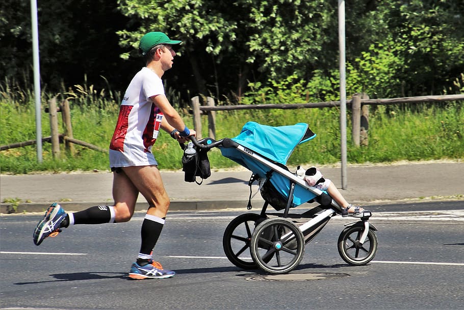 father, cross country skier, marathon, with a child, run, daughter, baby, child, jogging, sport