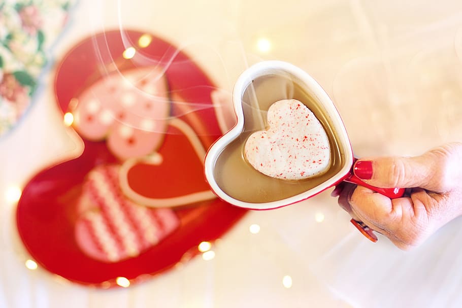 hari valentine, valentine, hati, mug, cokelat panas, cinta, romantis, romansa, merah, pernikahan