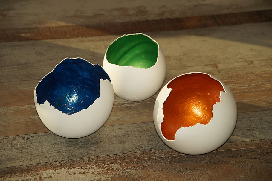 diy, shell, eggshell, gold, green blue, easter, handmade, concrete, candle, candlestick