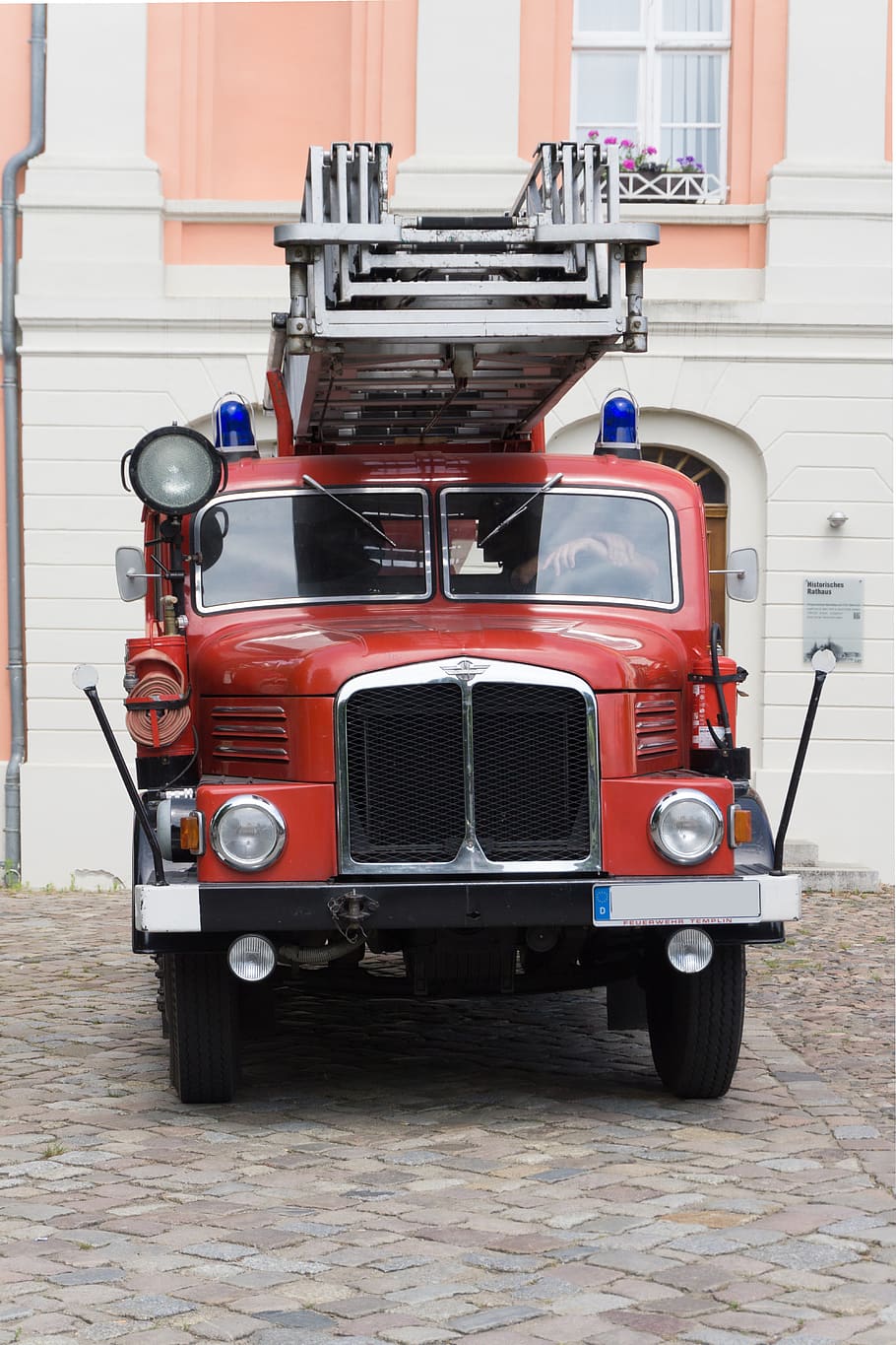 fire, auto, red, old, oldtimer, fire truck, vehicle, automotive, fire fighting, mode of transportation