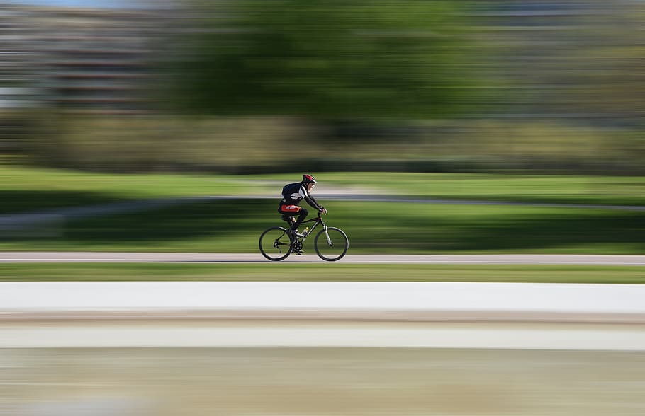 race, cyclist, bike, hurry, action, transportation system, wheel, fast, road, outdoors
