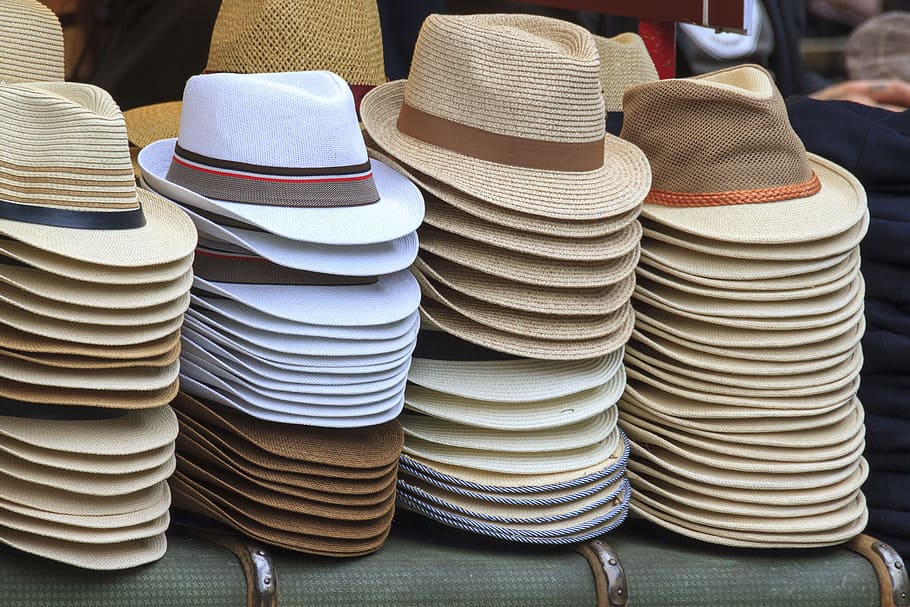 sombreros de verano., llevar, sombreros, cabezas, días festivos, hombre, verano, panamá, texturas, colores