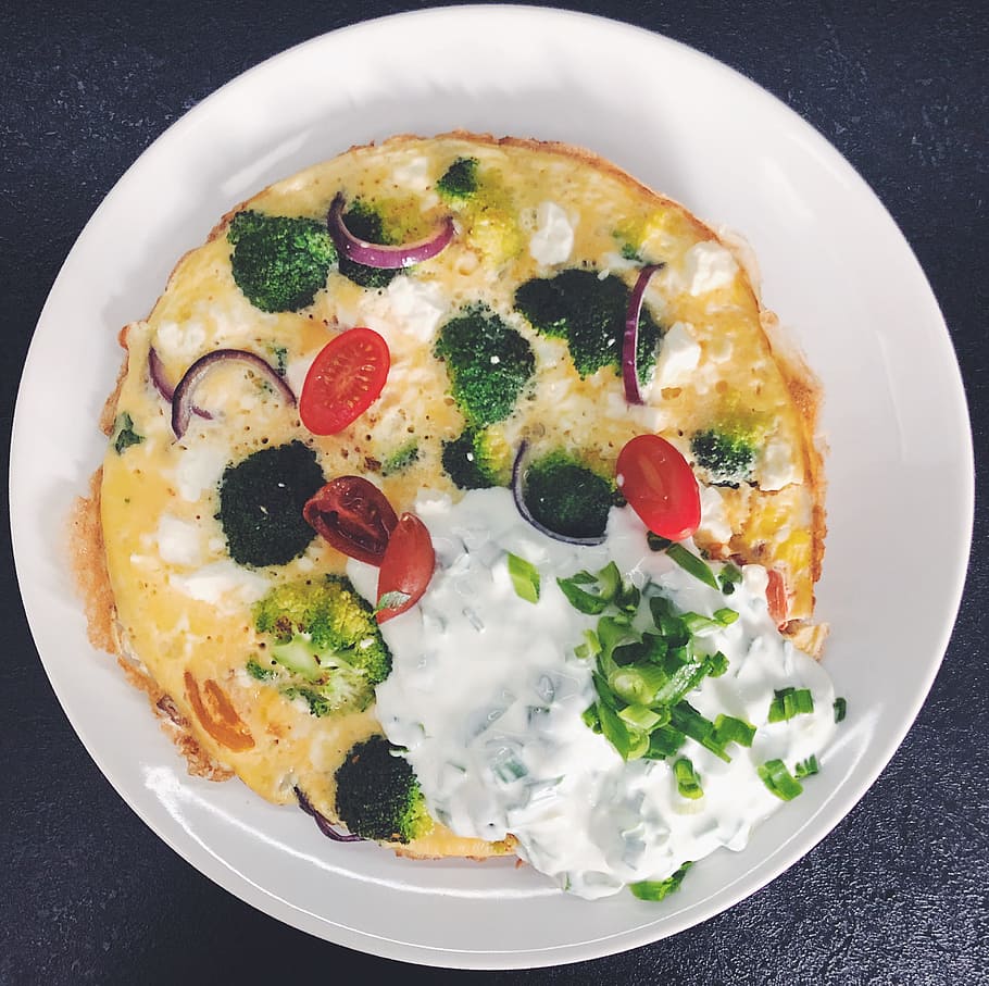 omelet, veggies, broccoli, onion, tomato, feta, yogurt, scallion, food, food and drink