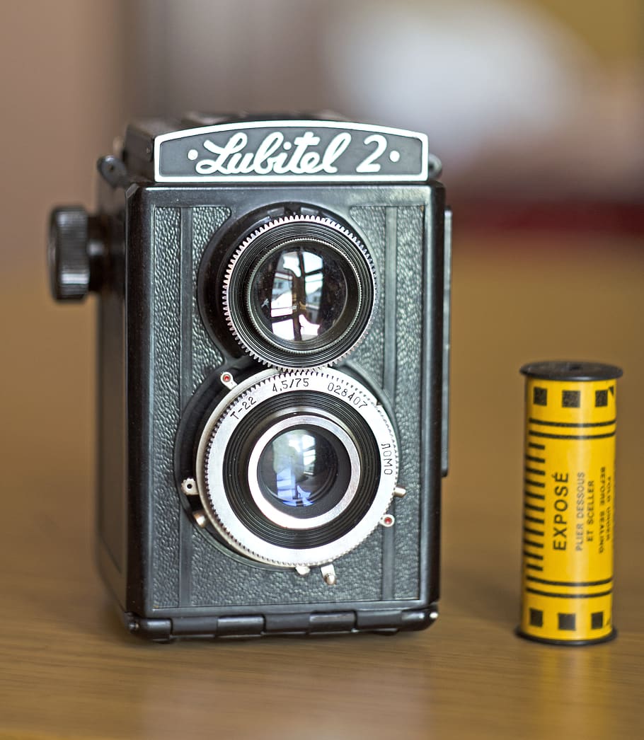 lubitel 2, kamera vintage, twin lens reflex, tlr, format medium, rusia, soviet, shutter, aperture, film