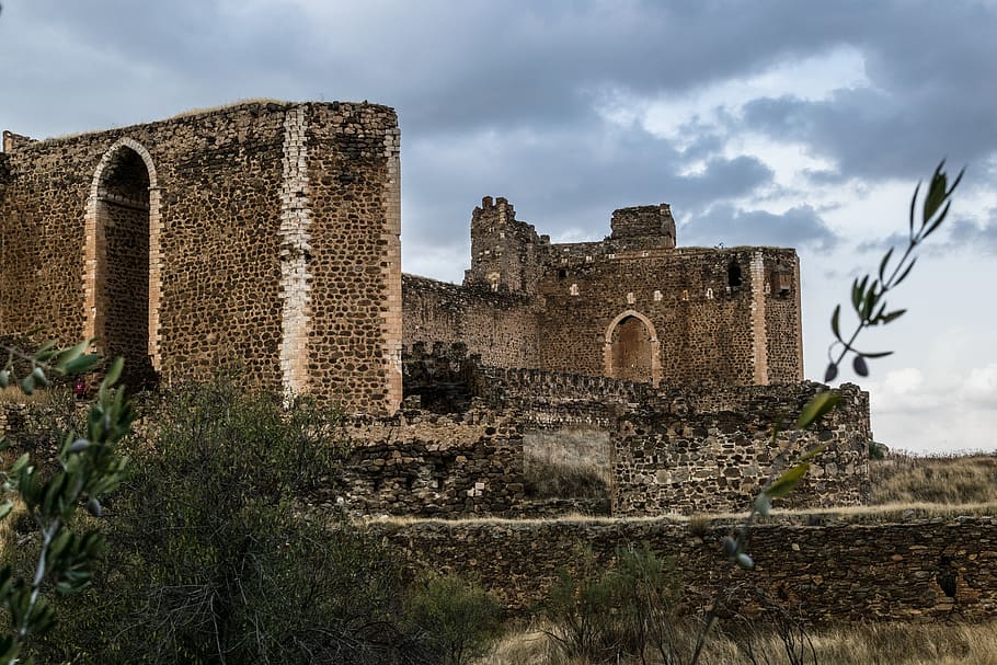 castle of montalban, templars, medieval, spain, history, the past, built structure, architecture, sky, old ruin