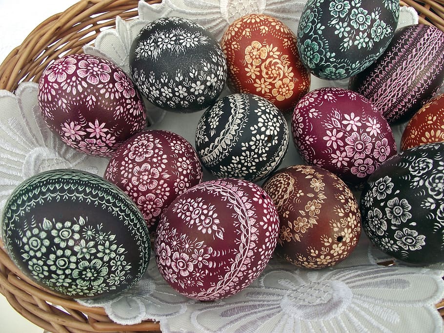 eating, handcrafted, traditional, easter eggs, easter, sweet food, food, still life, sweet, food and drink