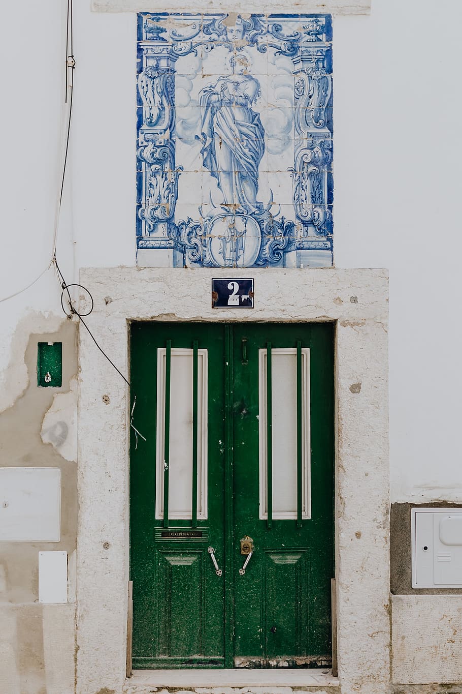 Красочный, деревянный, дверь, фасад, Типичный, Португальский дом, Лиссабон, Португалия, архитектура, город