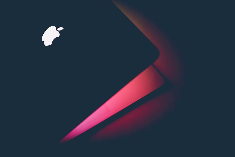 macbook, pro, noite., virou-se, luz do arco-íris, logotipo da apple, brilhante, volta, tampa., ninguém