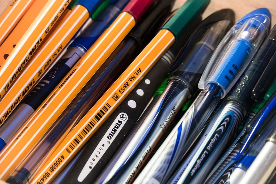 pens, write, draw, paint, desk, work, office, workplace, diversity, colorful
