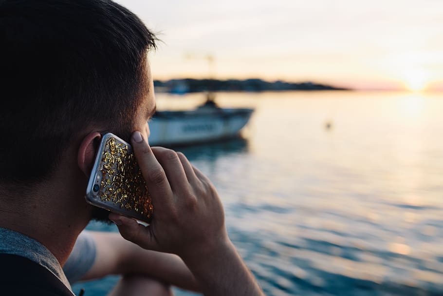 móvil, teléfono, hombre, manos, mar, caucásico, verano, agua, tecnología, iphone