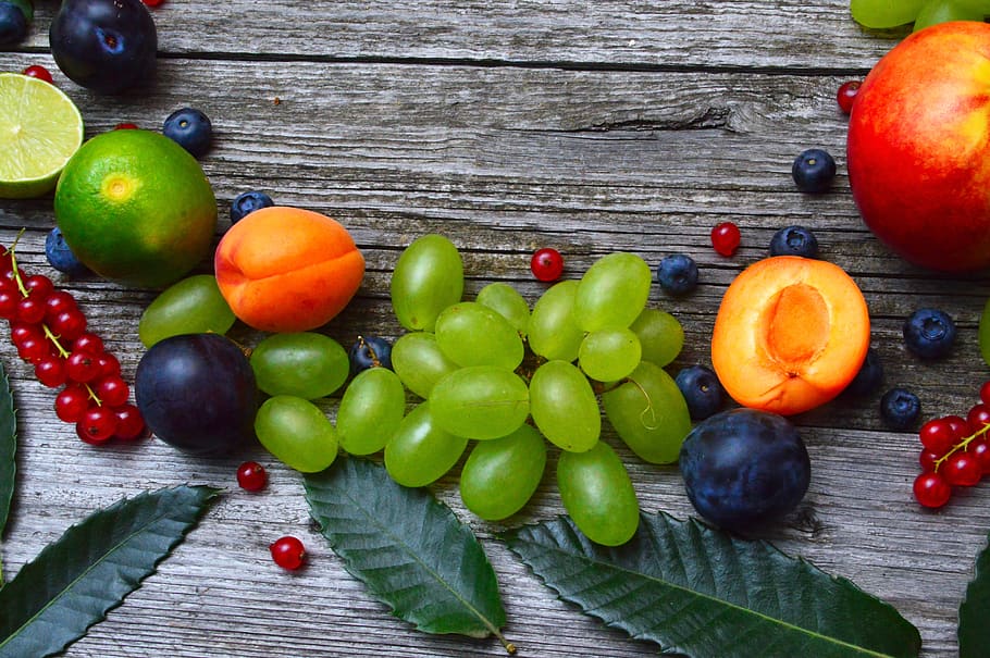 frutas, melón, durazno, uva, albaricoque, fruta, saludable, alimentos, sandía, rojo