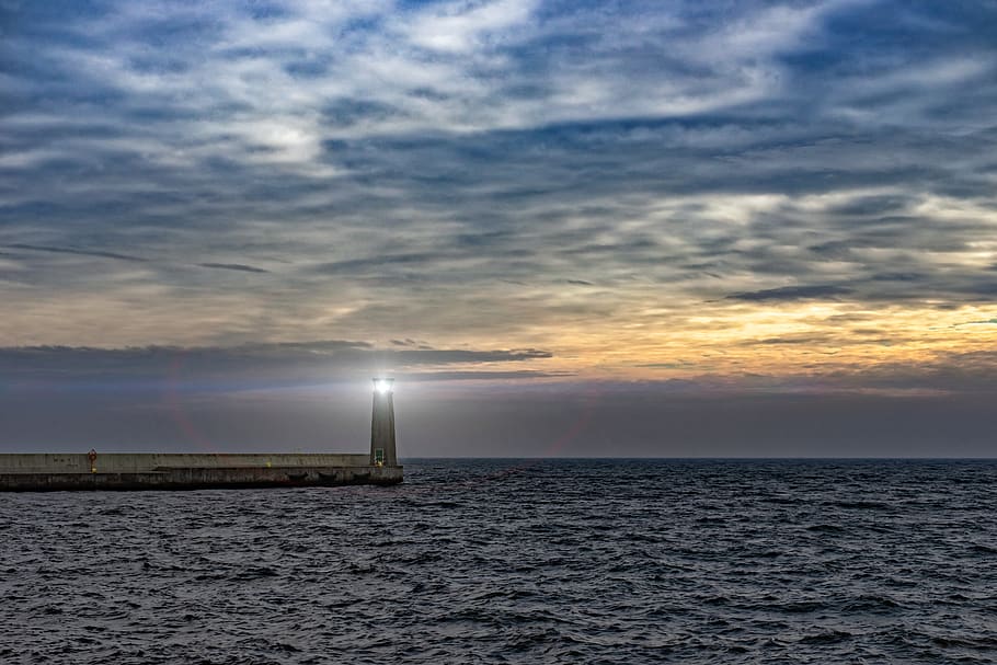 lighthouse, light, way, find, searching, sea, weather, waves, clouds, land