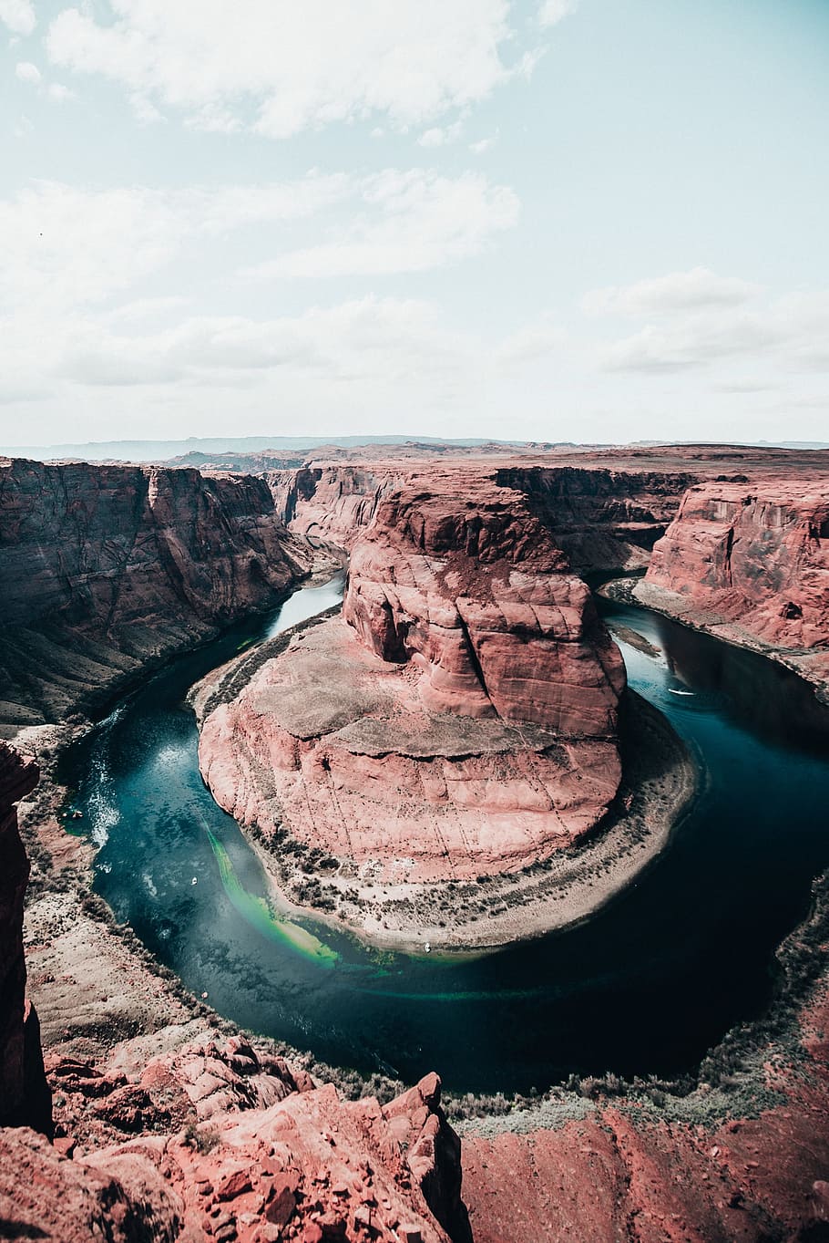 portrait view, horseshoe, bend, colorado river, clear, day, arizona, canyon, colorado, desert