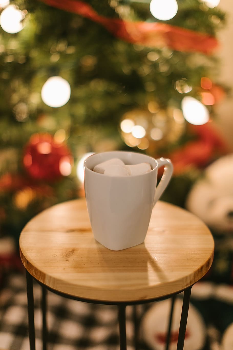 christmas, hot chocolate, christmas eve, christmas tree, christmas picture, christmas images, table, food and drink, coffee, drink