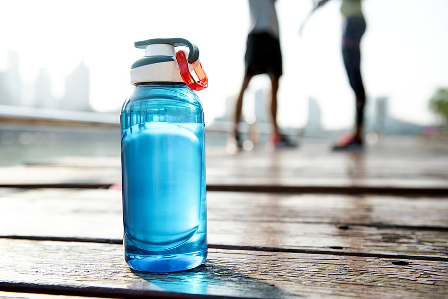botella, primer plano, beber, ejercicio, gimnasio, salud, hidratación, al aire libre, parque, personas