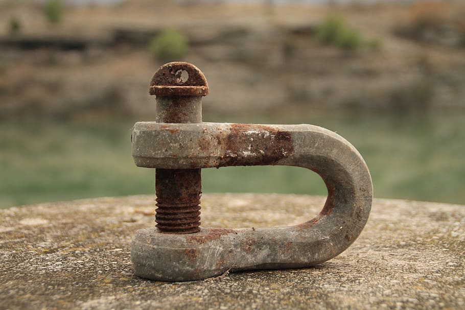 rust, tools, metal, rusty, focus on foreground, close-up, day, old, water, outdoors