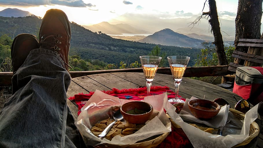 valley, relaxing, dinner, outdoors, celebration, romance, glass, holiday, couple, romantic