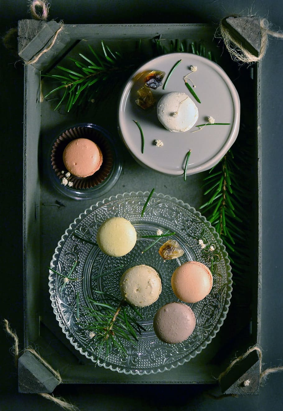 macaroons, dessert, sweets, treats, food, snack, plates, serving tray, food and drink, egg