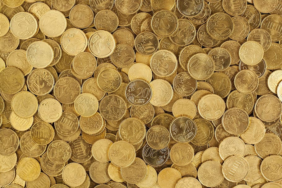 золотые монеты деньги, бизнес, различные, финансы, деньги, полный кадр, фоны, большая группа объектов, валюта, богатство