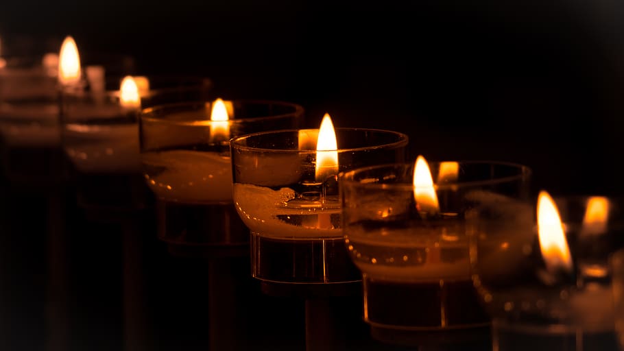 velas, luces de té, velas de víctimas, luz, llama, luz de velas, brillante, quemar, conmemorar, oración