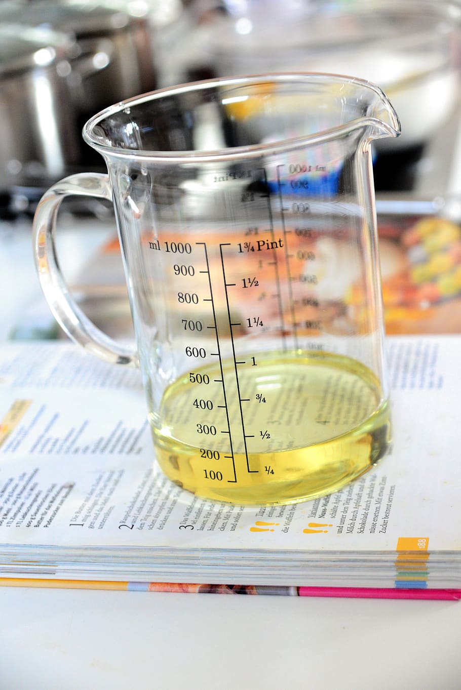 measuring cup, gage, bake, kitchen, ingredients, recipe, number, cl, milliliters, liter