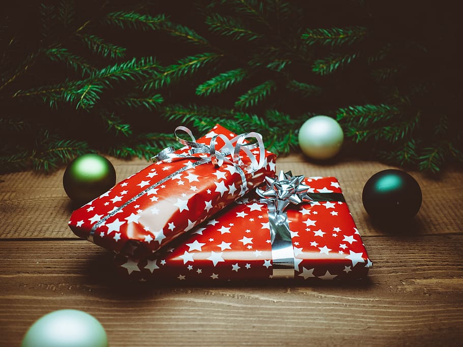 present, christmas, christmas presents, red, celebration, xmas, decoration, ribbon, box, season