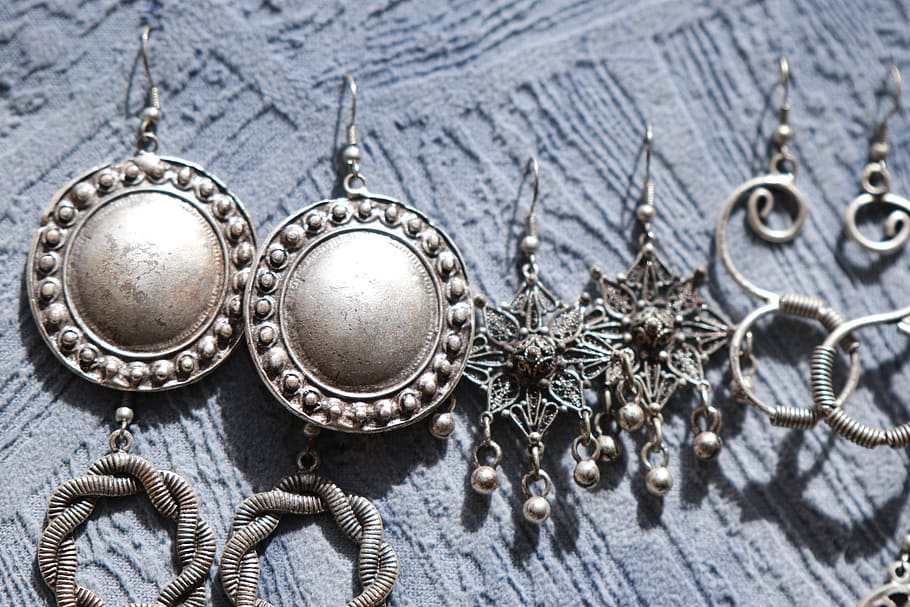 jewelry, earrings, market, bazaar, close up, light, metal, close-up, necklace, silver colored