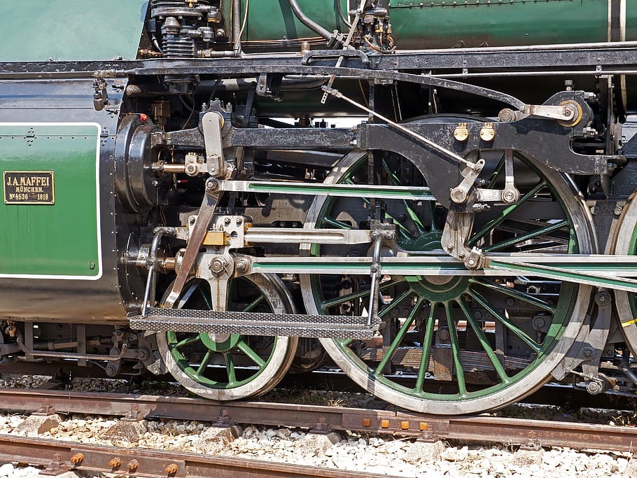 steam locomotive, drive, four-cylinder compound engine, maffei, munich, cylinder, piston rod, drive rod, dome rod, control