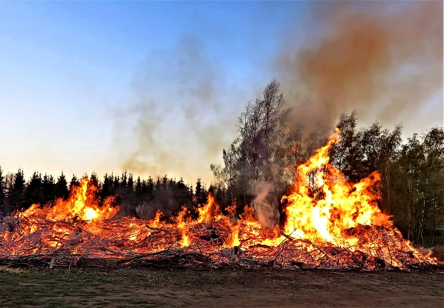 easter, easter fire, customs, tradition, wood fire, tree waste, buckling of wood, flame, blaze, embers