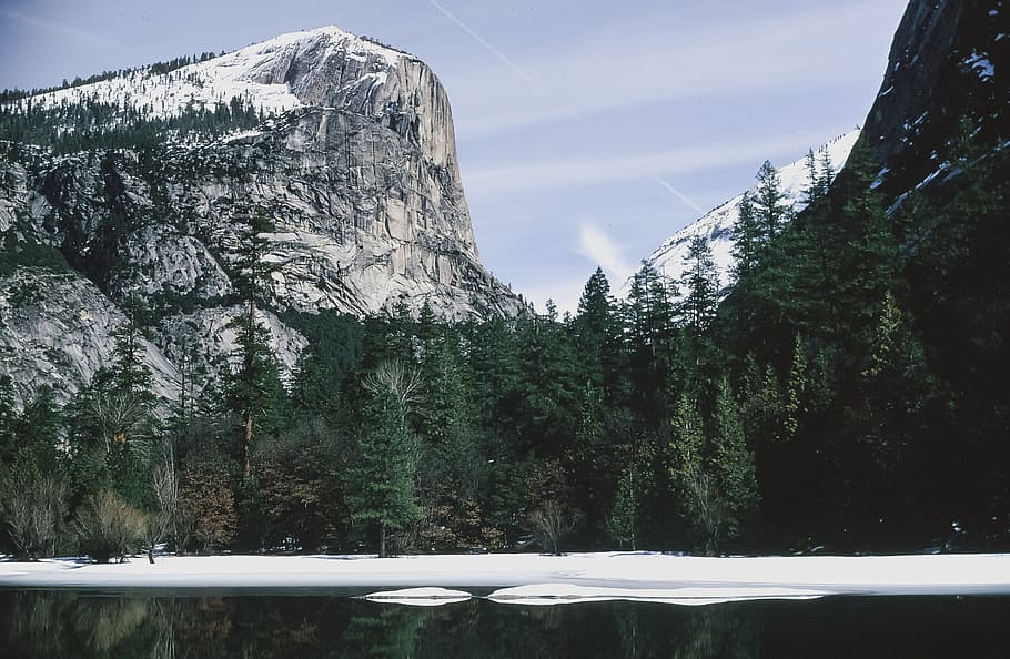 reflexión de roca de media cúpula, congelado, lago espejo, yosemite, nacional, parque, américa, california, cúpula, glaciar