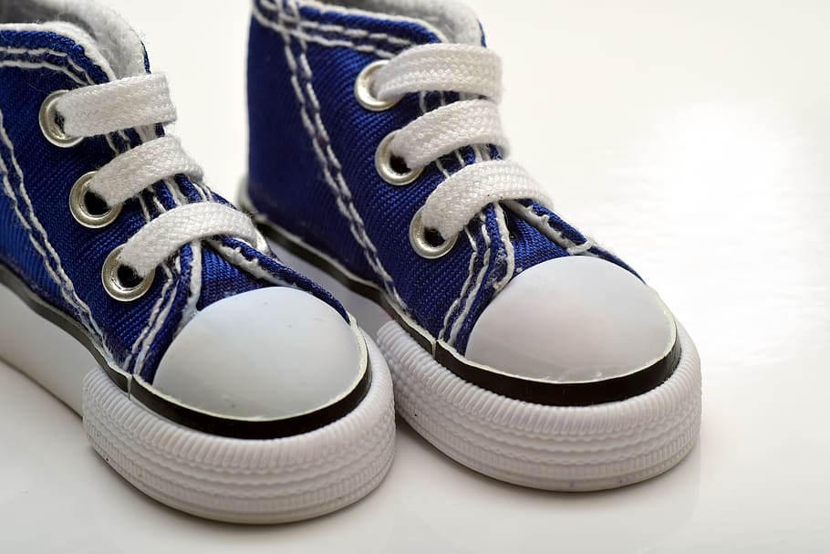 shoes, sneakers, sports shoes, close up, children's shoes, white, blue, shoelaces, fabric, sport