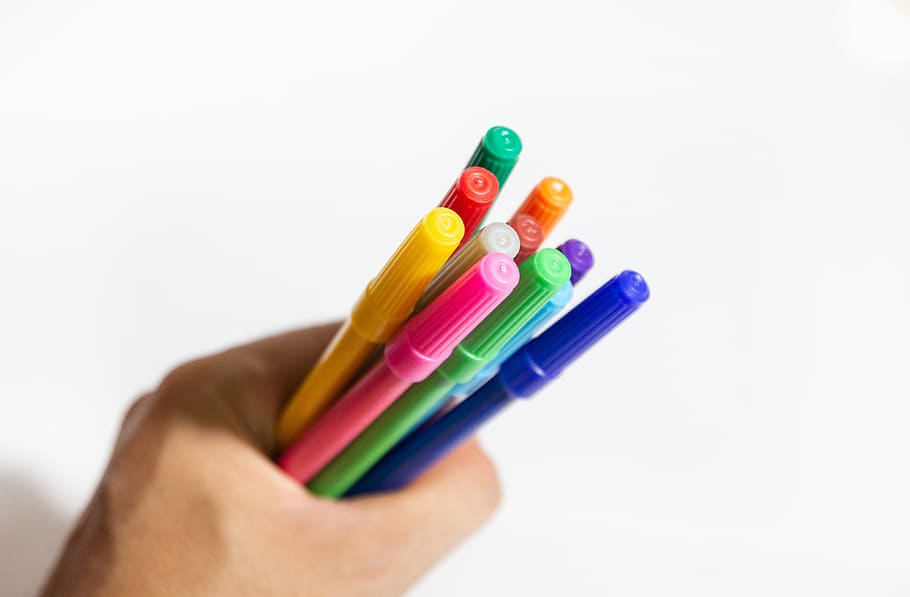 magia, caneta, feltro, arco íris, canetas, ponta, isolado, fundo, branco, colorido