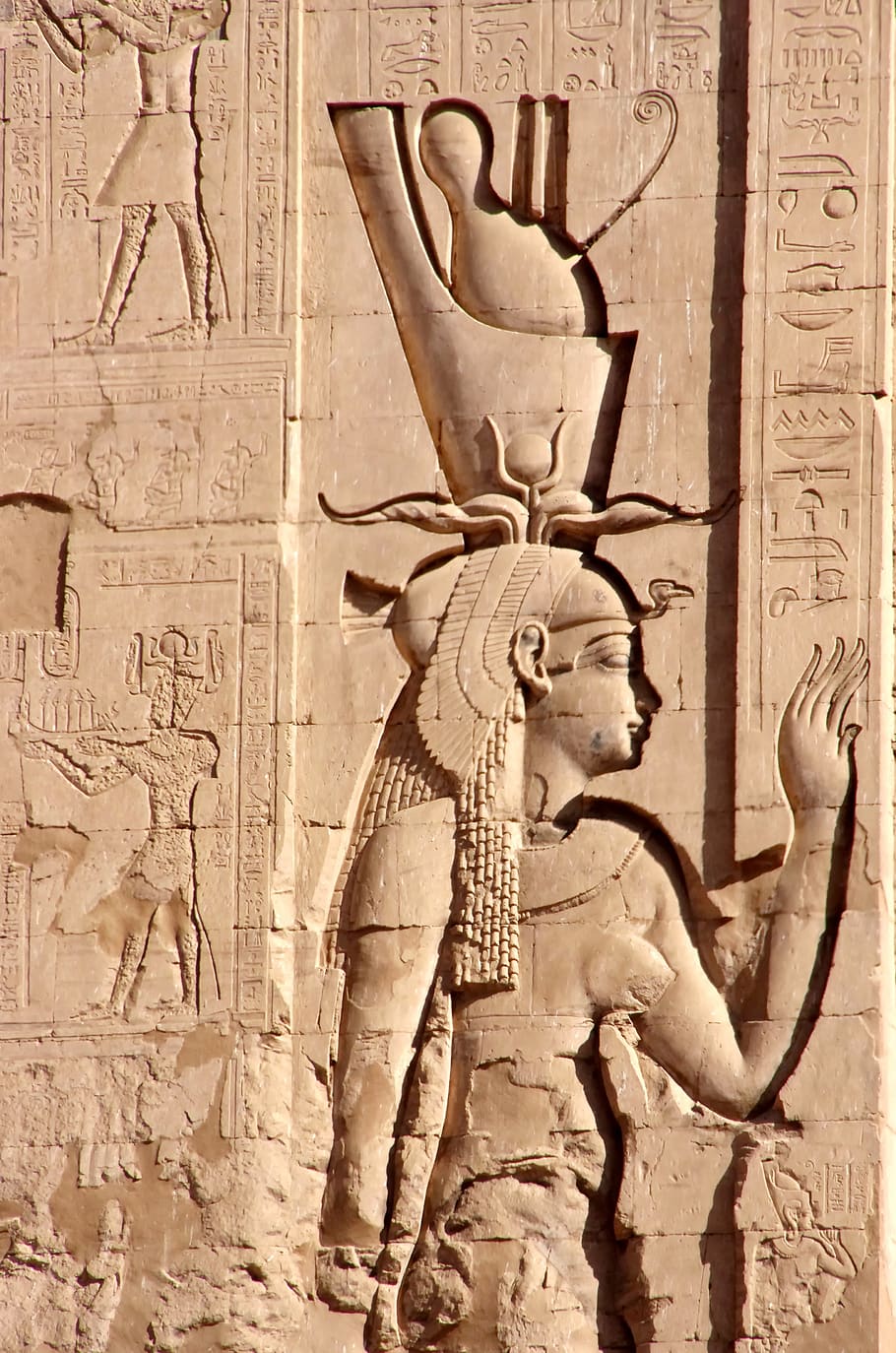 egypt, edfu, temple, divinity, double crown, woman, art, sculpture, engraving, symbol